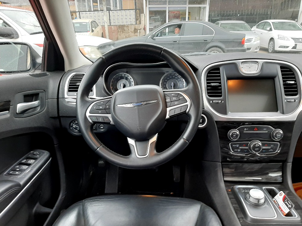 Chrysler 300